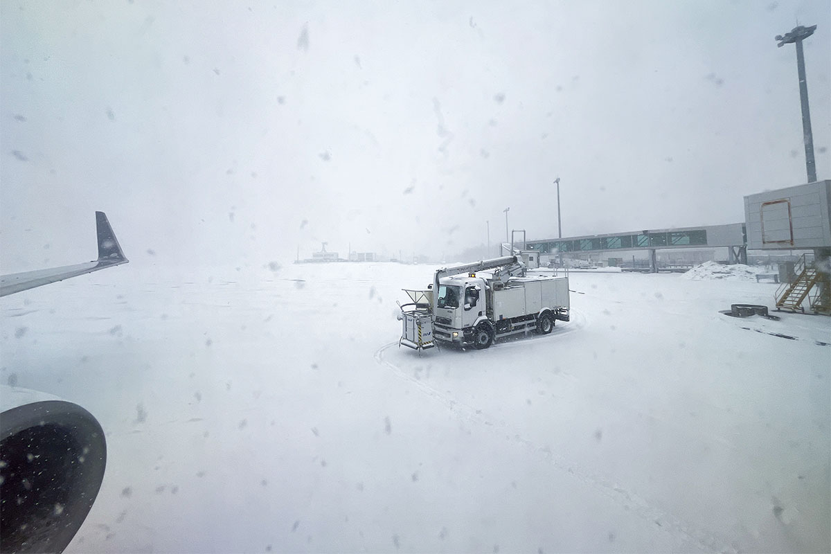 大雪の空港