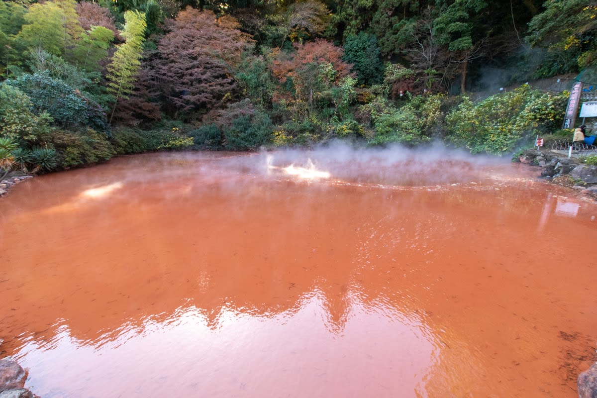 別府の血の池地獄